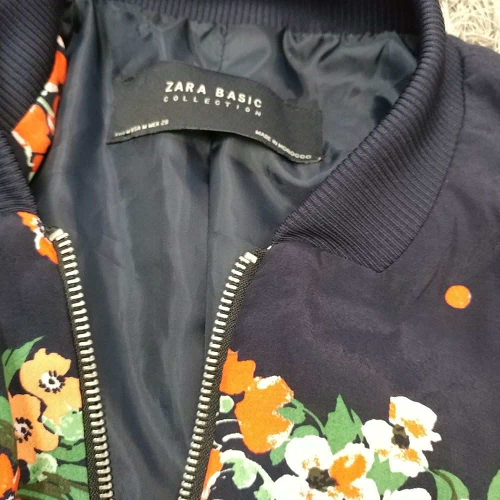 Zara bomber jacket - Picture 5 of 5